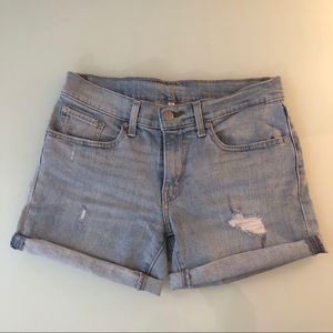 Levi’s light denim mid length shorts